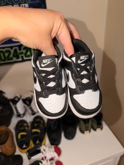 Nike pandas