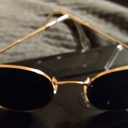 Vintage Unisex Round Ray-Ban Sunglasses 
