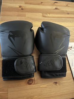 Boxing Gloves 