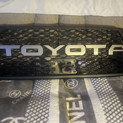 3ed Gin Toyota Tacoma Kick Butt Front Grill
