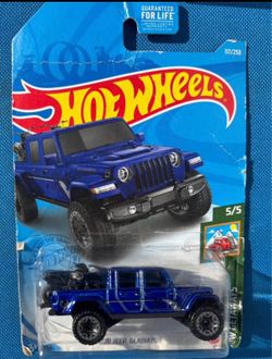Various hot Wheels