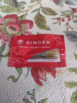 SINGER 2020 HOME SEWING MACHINE NEEDLES 10 pieces EACH are all SIZE #14 **Universal Regular Point Sewing Machine Needle Happy sewing! :)