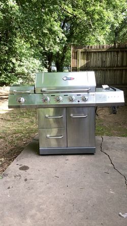 Unique Kenmore charbroiled true infrared for burner gas truck grill must go today and be picked up from location