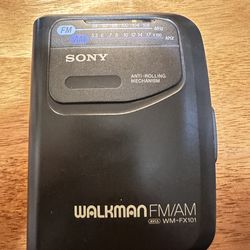 Sony Walkman AM/FM WM-FX101 Portable Radio Cassette Player