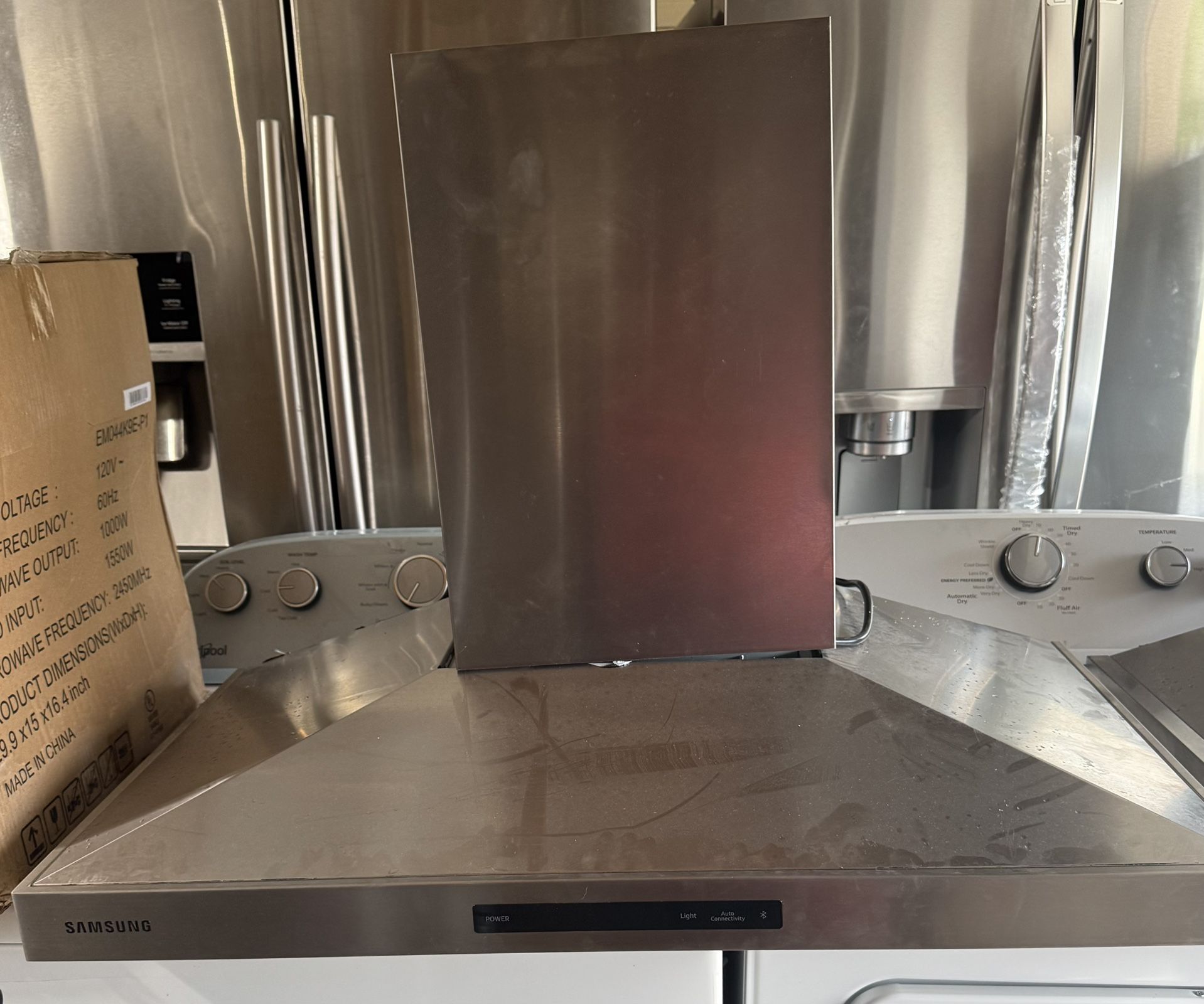 *Open Box* Samsung Range Hood