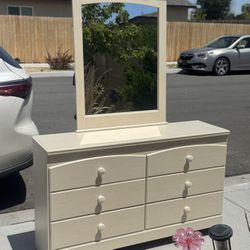6 Drawer Dresser With Mirror