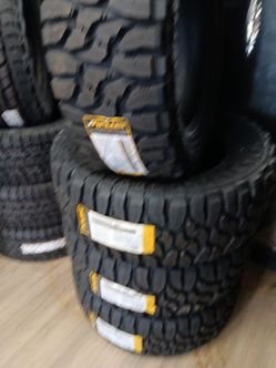 New set of tires aplus mud terrain 35 1250 20 lt