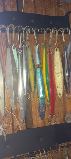 Fishing lures