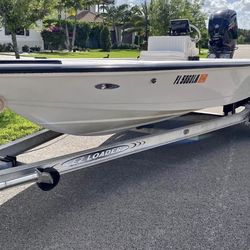 Hewes 16 bayfisher!! Cleanest one on market!!