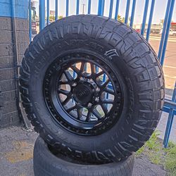 17inch Kmc Ims Nitto 35s