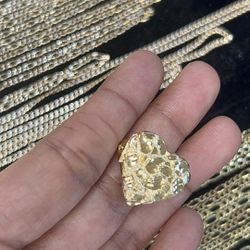 Heart Nudget Ring 10kt Gold 1075
