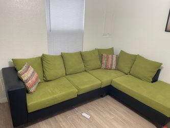 L-shaped sectional