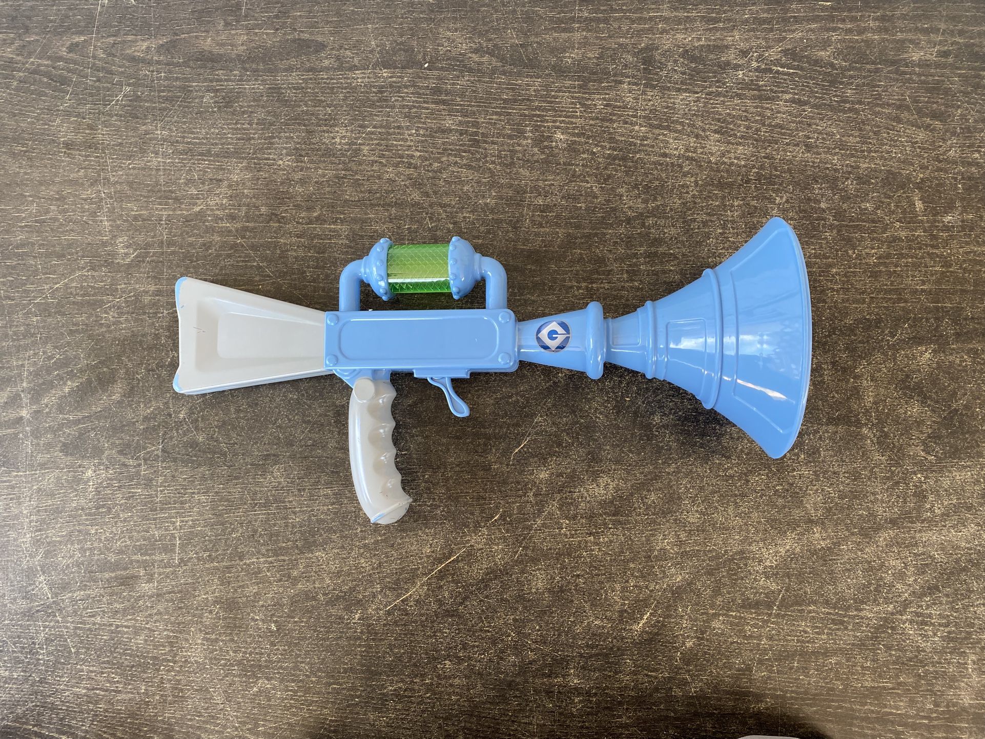 Despicable Me Minion Mayhem Fart Gun Blaster Universal Studios Exclusive