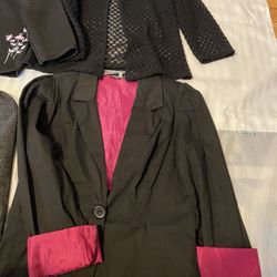 Blouse-jackets, shirts, vests assortment 