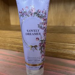 Lovely Dreamer Body Cream By Bath And Body Works