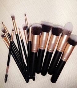 Make up brushes