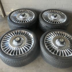 275 40 20 And 245 45 20 Like New Set Tires With Rims Staggered 5 Lugs Universal 5x112 And 5x120 Fit Bmw Chevy Camaro Lot More Cars Tires Bridgestone 