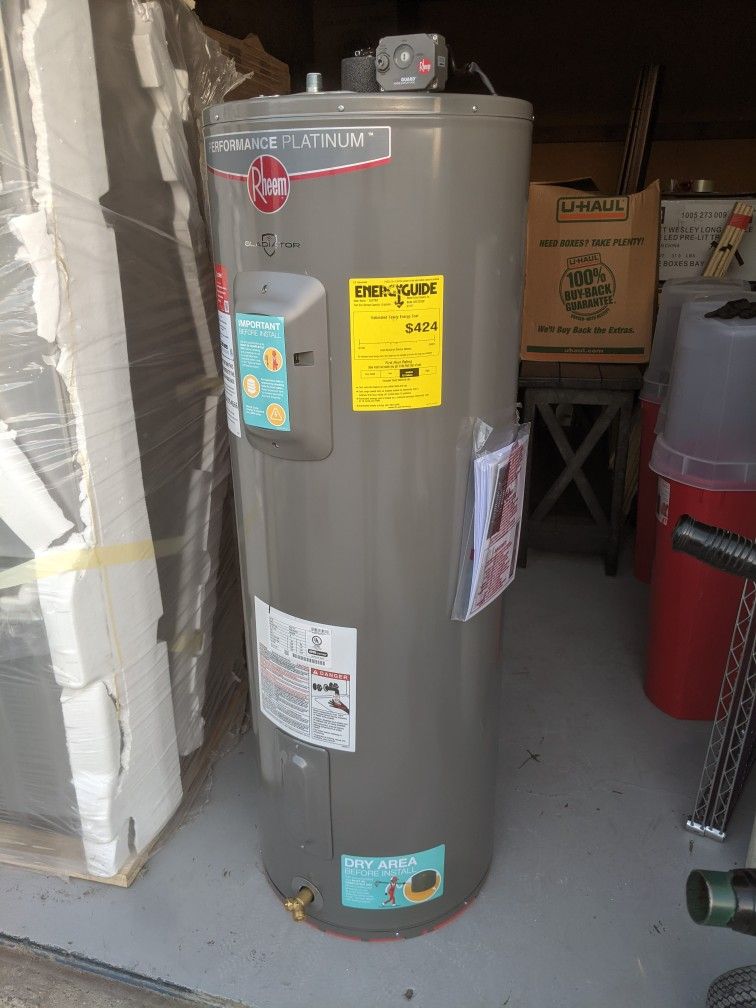 Rheem Gladiator Model XE50T12CS55U1 50-gallon Electric Smart Water Heater  for Sale in Garland, TX - OfferUp