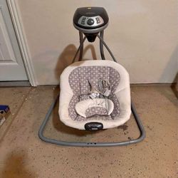 Baby Cradle Swing – Gentle and Comfy for Your Infant’s Rest red full