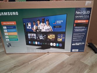 55" screen Qled smart 4k ultra HDTV by Samsung high end model. Brand new