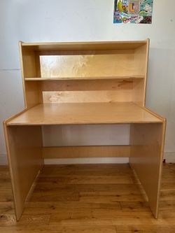 Kids wooden desk