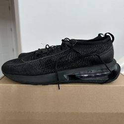 NIKE AIR Max Flyknit Racer Men’s