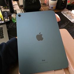 Ipad 10th Gen 64 GB WiFi 