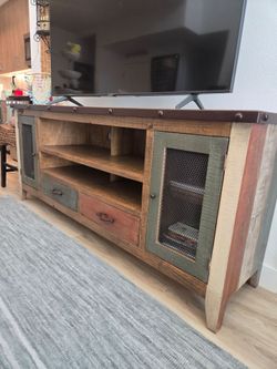 TV Stand or entertainment center