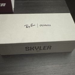 Ray-Ban Meta Skyler Gen 2 RW4014 Smart Glasses Shiny Black G15 Green S52