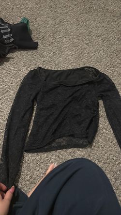 Black Lace Long Sleeve Crop Top