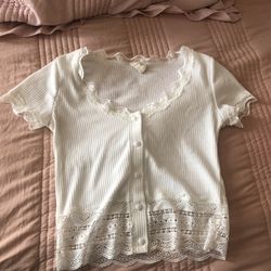 Xs White Button Up Crop With Lace Trim
