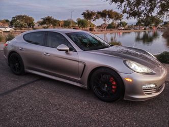 2012 Porsche Panamera