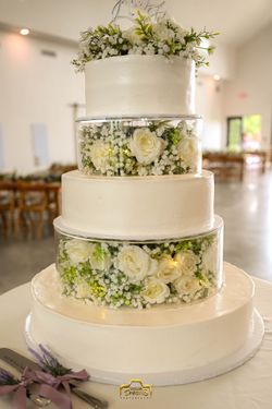 3PCS Acrylic Fillable Cake Stand Cake Riser Cake Tier, Display Box, With Decoration Included