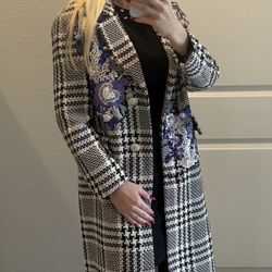 Elegant Designer Wool Coat with Sequin Detailing