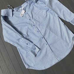 New York & Company Off the Shoulder long sleeve blouse