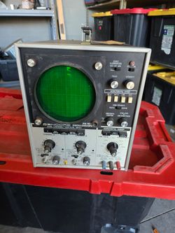 Vintage Sencore PS163 Dual Trace Triggered Sweep Oscilloscope Vectorscope CRT TV