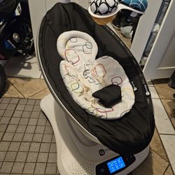 Baby Rocker 4moms Mamaroo Clean 