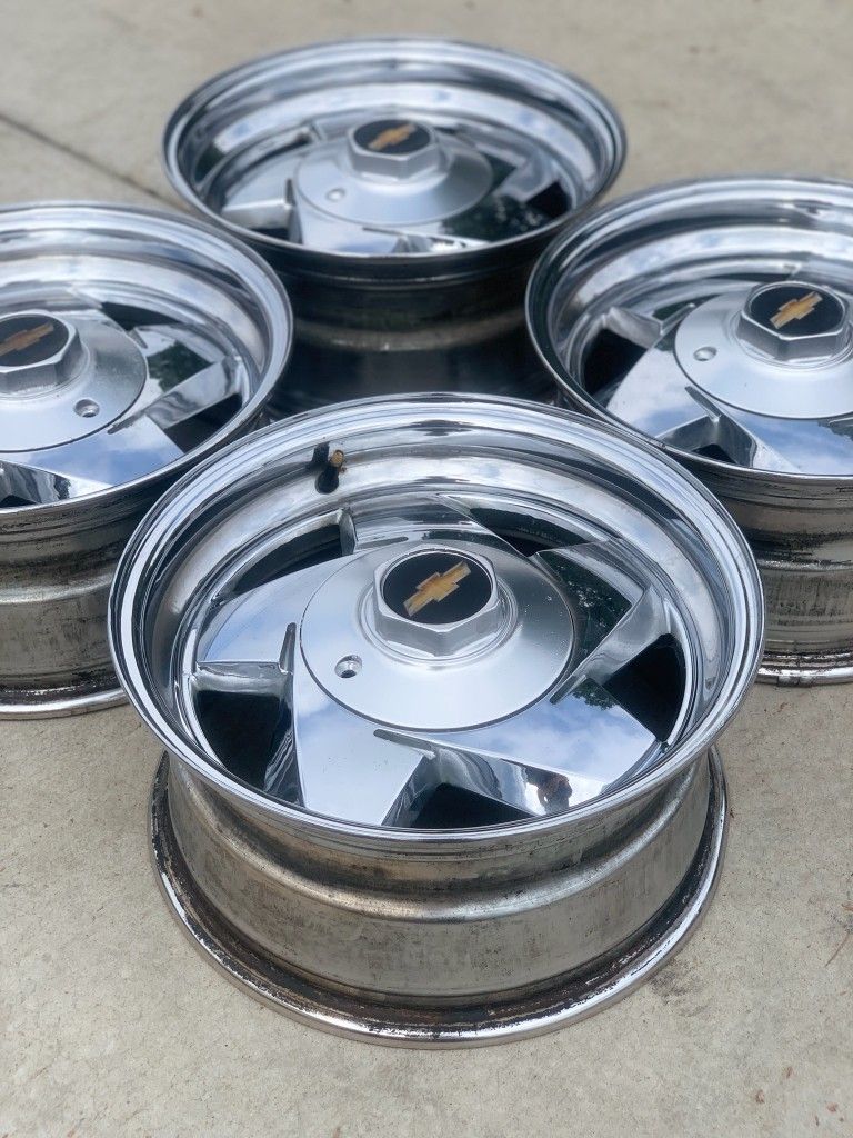 Vintage CHROME AMERICAN RACING WHEELS 5 LUG Chevrolet C10 TRUCKS OR CHEVY CAMARO