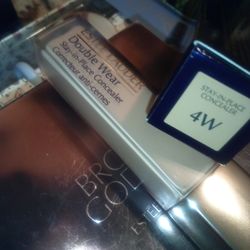 ESTEE LAUDER double Wear