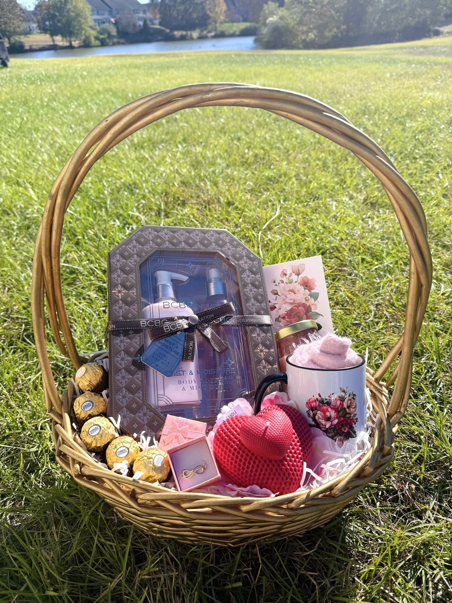 Elegant Gift Basket!