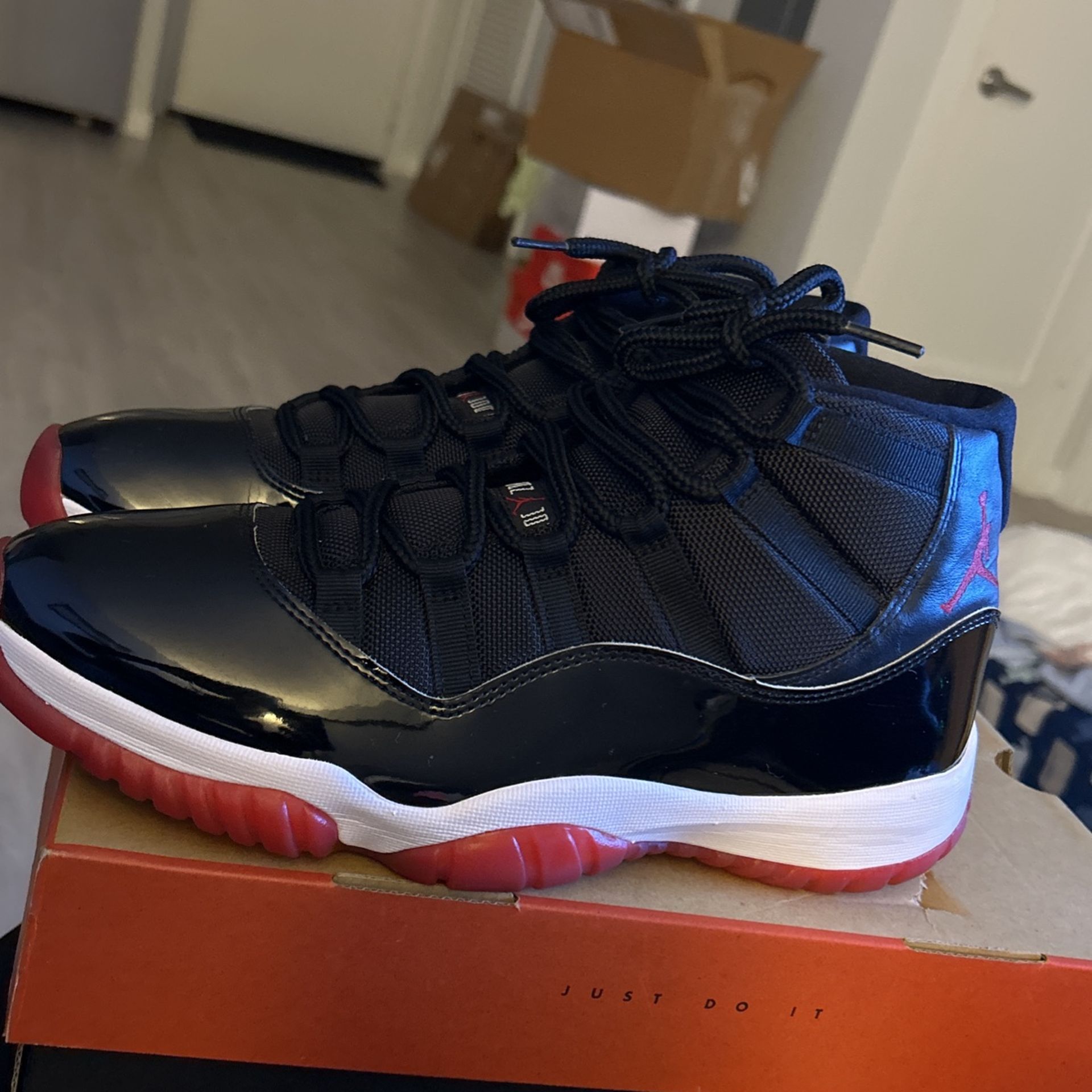 Retro 11 Bred 