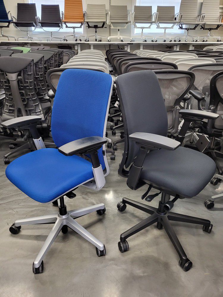 STEELCASE Leap v2, Amia, Think v2. HAWORTH Zody, Very Chairs for SALE