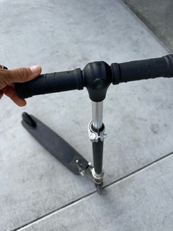 Black Kick Scooter with Adjustable Handlebar