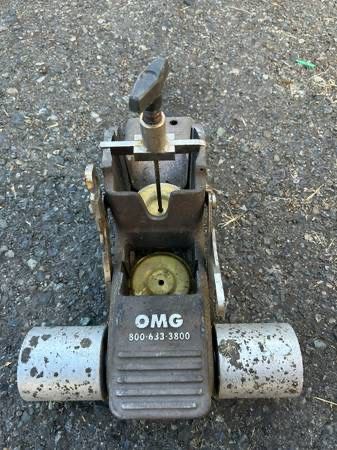 OMG Roofing RhinoTrac Boot