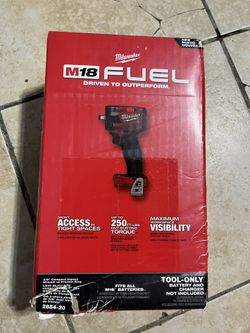 Milwaukee 3/8 Compact impact wrench with friction ring