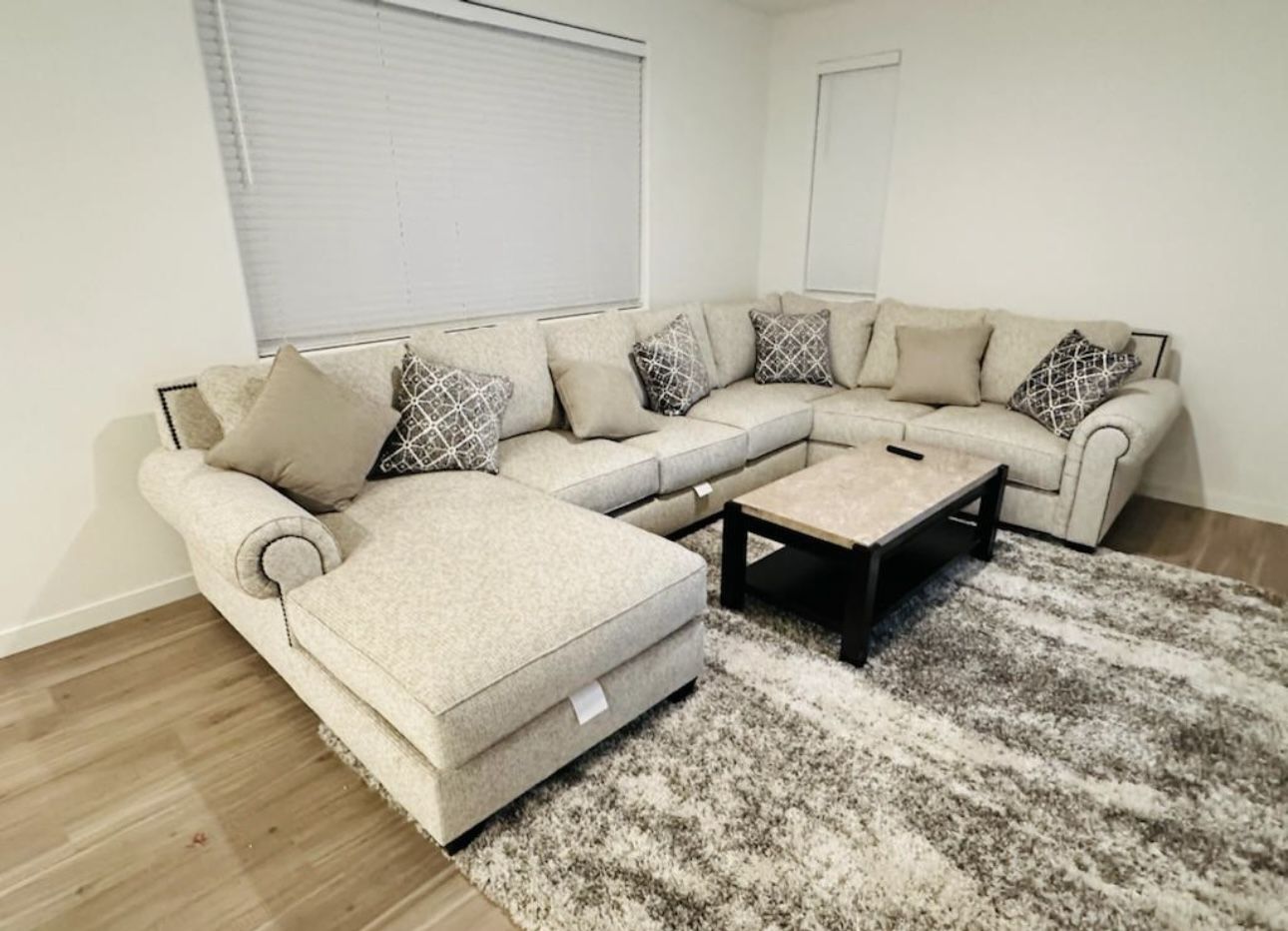 Oversized Custom Sofa Sectional Chaise