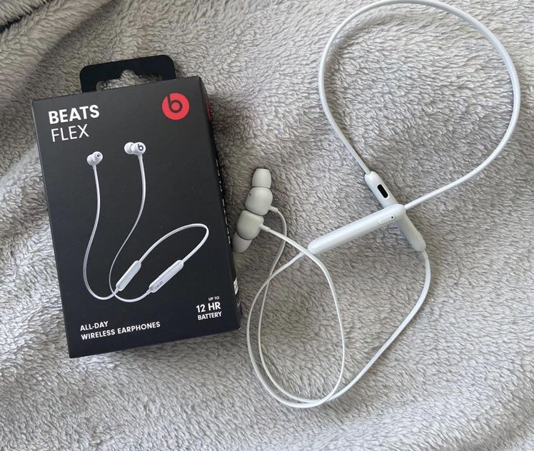 Apple Beats Flex In the Ear Wireless Bluetooth Headset, Smoke Gray 