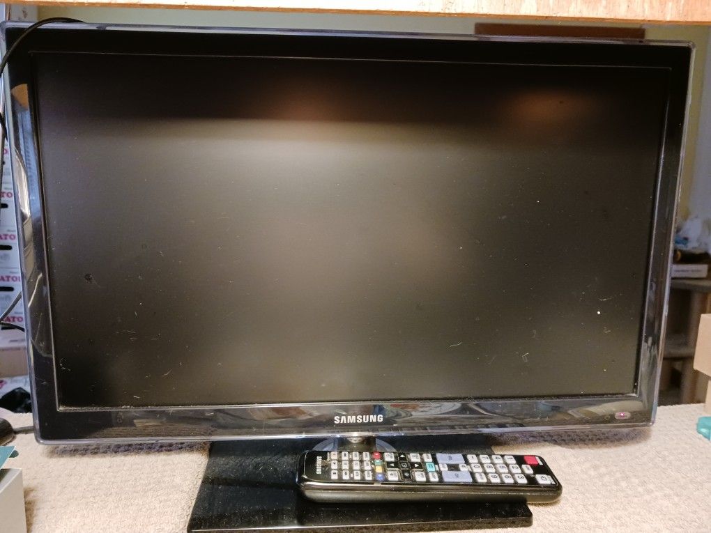Mini Samsung camper TV $65