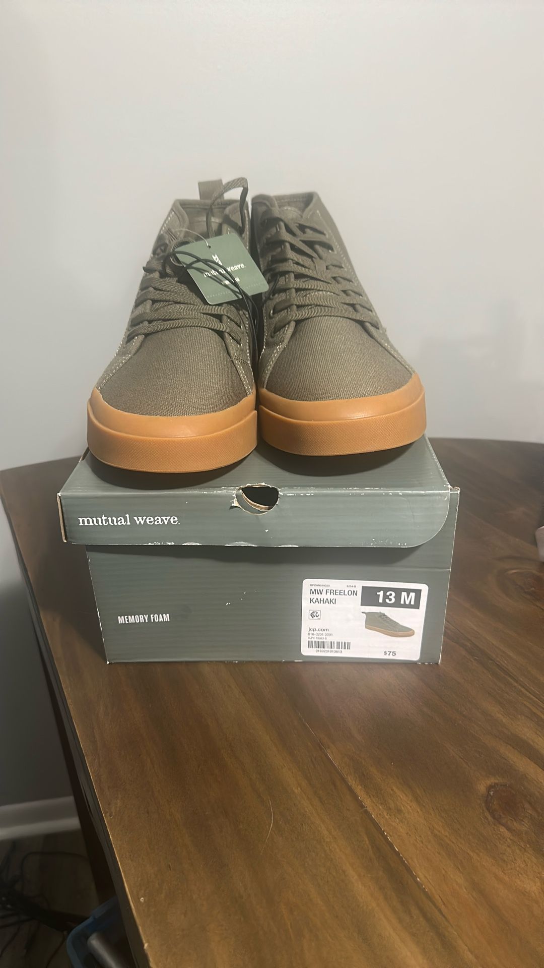 Mutual Weave Men Sz 13