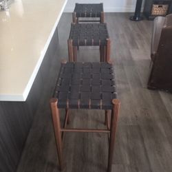 3 Beautiful Black/Brown Barstools 